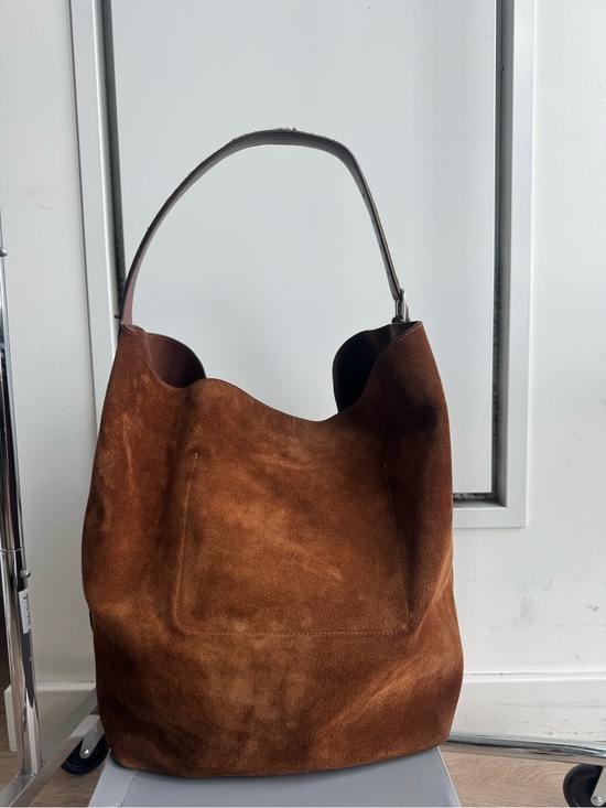 Toteme Handbags - Used Toteme belted tote